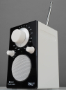 Tivoli Audio PAL BT Schwarz/Weiß - Tragbares FM/AM-Radio Bluetooth | Aussteller, wie neu