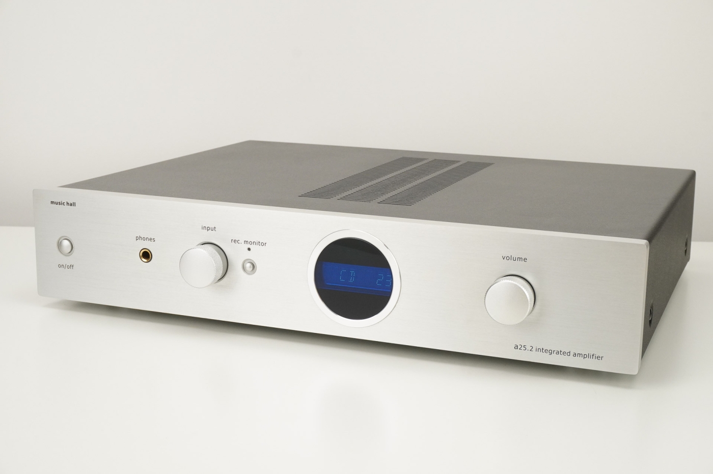 music hall a25.2プリメインアンプ Music Hall a25.2 Stereo Integrated Amplifier; Silver - The