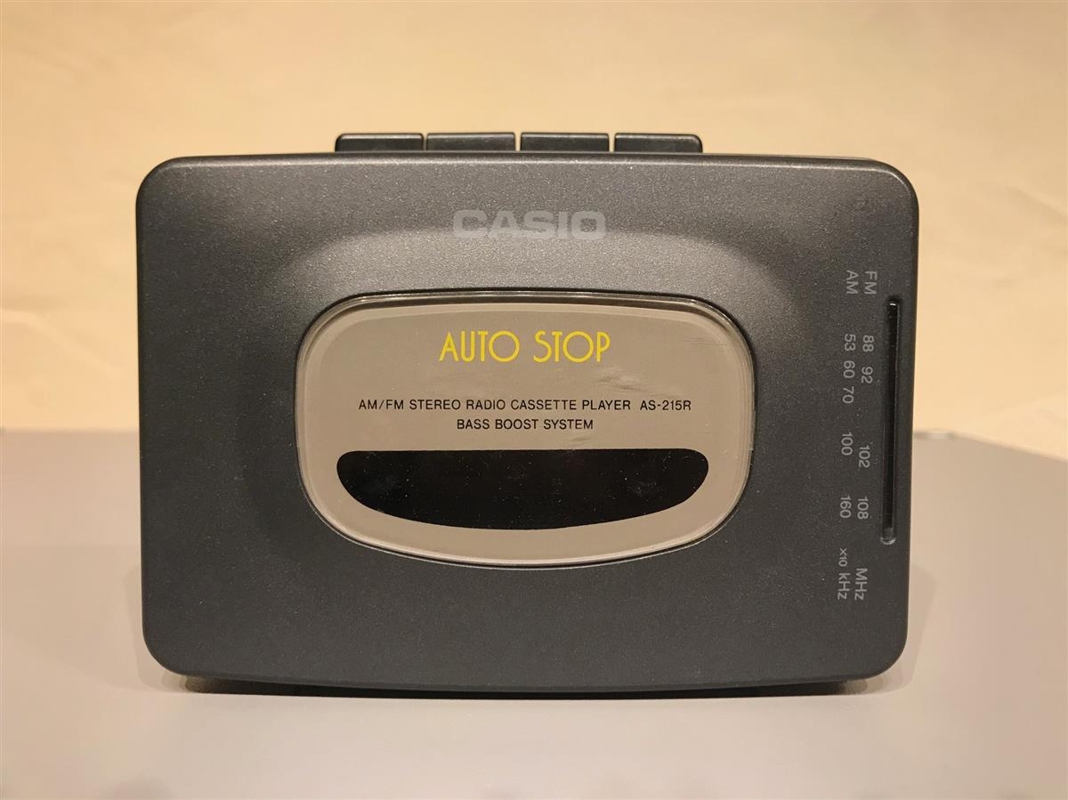 Casio AS-215R - Walkman, AM/FM Stereo Radio-Kassetten-Player, 55,00 €