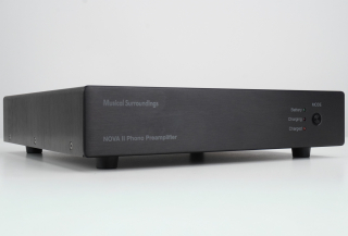 Musical Surroundings NOVA II schwarz MM MC Phonovorverstärker | Auspackware, sehr gut
