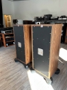 THIVAN LABS EROS 9 Ultra Rosenut Standlautsprecher Paar | Auspackware, siehe Fotos ++ UVP 5800 € ++