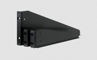Emotiva Rack Ears URE-3 Wandhalterung | Auspackware, sehr gut