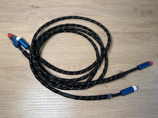 WSS Gold Line: KS1 2x1,50m RCA-Kabel NF UVP 198 € | Brummt