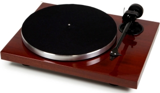 Pro-Ject Xpression Carbon Classic Mahagoni Plattenspieler 8,6“ Carbon Tonarm 2M Silver| Auspackware,mit Macke