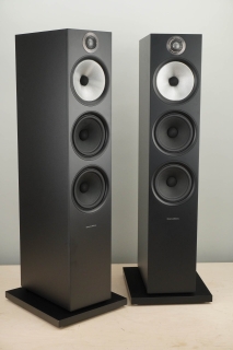 B&W 603 S2 Anniversary Edition Standlautsprecher Schwarz Paar | Verkauf im Kundenauftrag