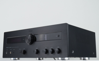 MAGNAT MA 900 - High-End Hybrid-Vollverstärker Schwarz | Aussteller, sehr gut