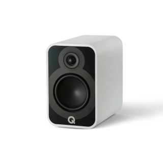 Q Acoustics 5020 weiß Regallautsprecher Stück | Auspackware, gut leichte Gebrauchssuren
