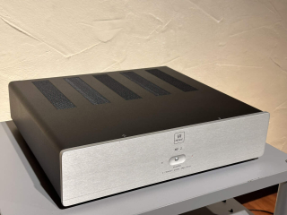 Monrio MP-2 Stereoendverstärker AB Endstufe  MP2 Dual Mono HighEnd UVP 1800 € | Auspackware, gut leichte Gebrauchsspuren