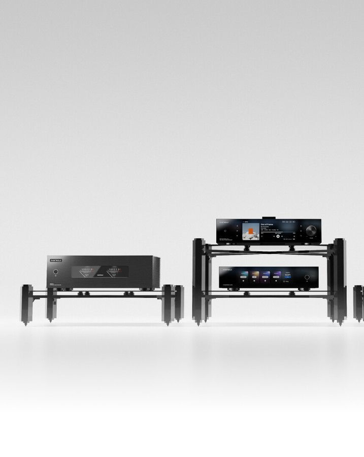 Eversolo AMP-F8 im Rack zusammen mit dem Streamer DMP-A8 Gen 2