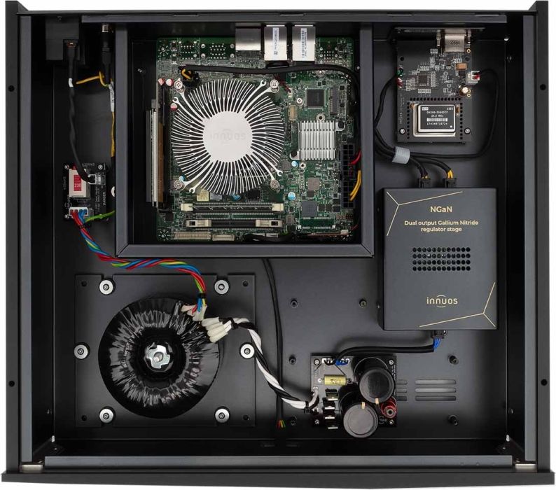 Innuos ZEN Next-Gen Innenansicht mit Netzteil und PreciseAudio-Mainboard